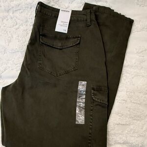 Sonoma Women's Olive Skinny Pants 0016